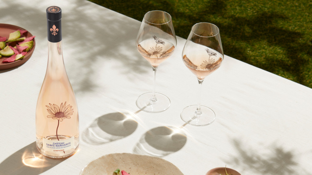 PreviewLarge-CHATEAU SAINTE MARGUERITE - symphonie - foodpairing - outside - 16_9